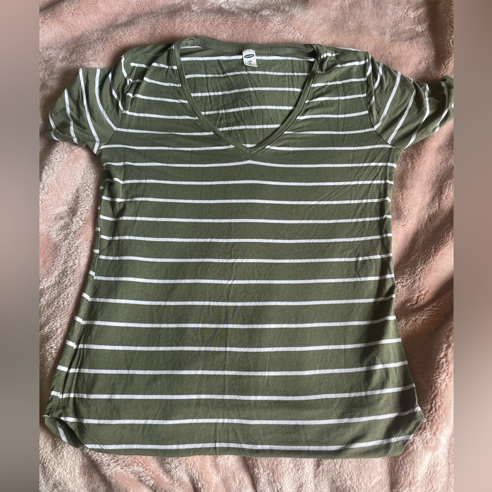 Old Navy Women’s tee